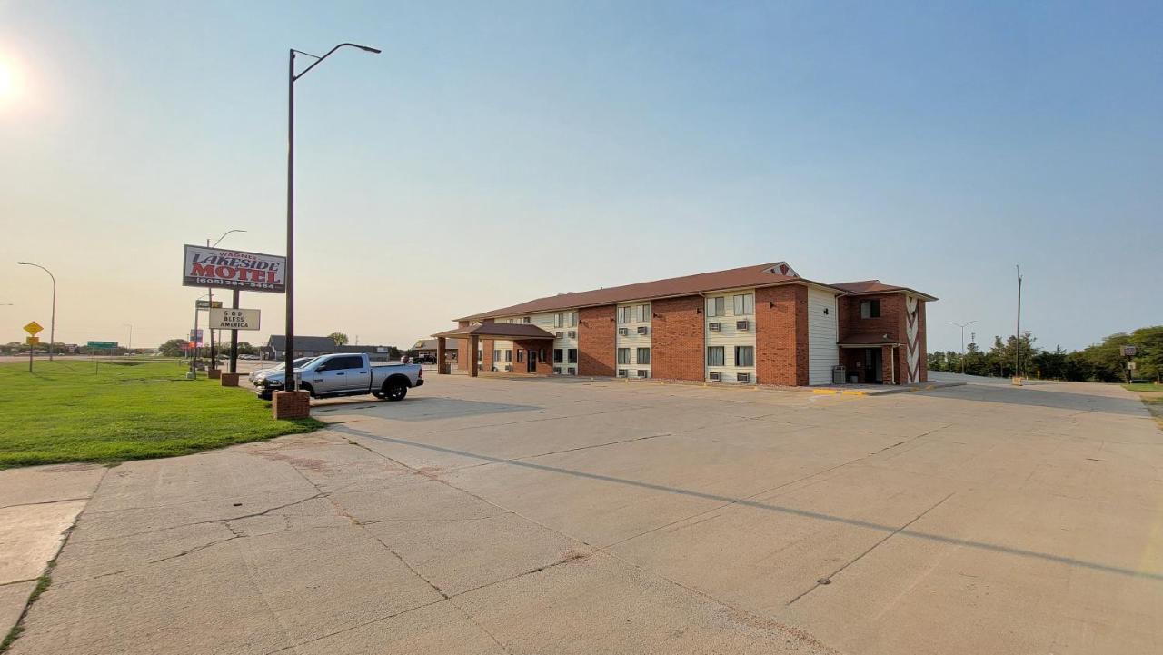 Wagner Lakeside Motel Exterior photo